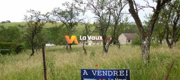 Land in Pierreville, France No. 86409 7
