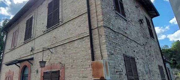 15-Zimmer Haus in Ascoli Piceno, Italy, Nr. 177879 2