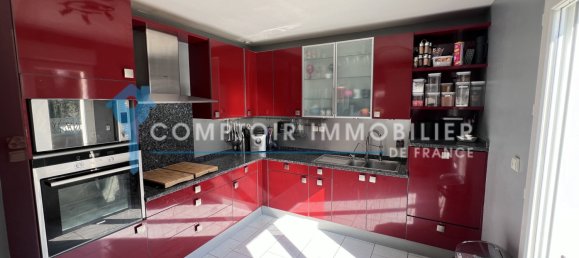 4 Schlafzimmer Haus in La Ferte-Alais, France, Nr. 181600 10