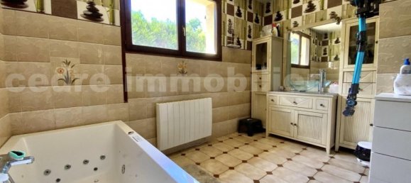 Casa de 4 dormitorios en Loiret, France No. 72551 12