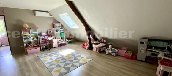 Casa de 4 dormitorios en Loiret, France No. 72551 6