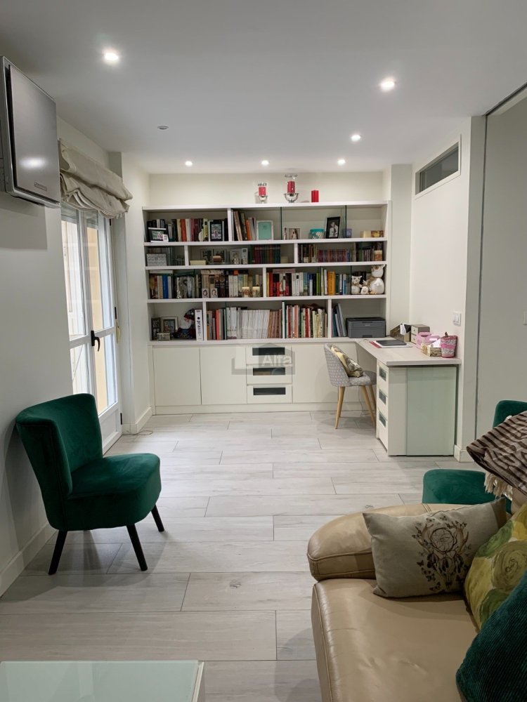 Apartamento de 3 dormitorios en Cáceres, Spain No. 119717