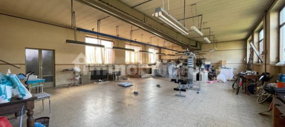 7 bedrooms House in Borgo San Giacomo, Italy No. 351370 6