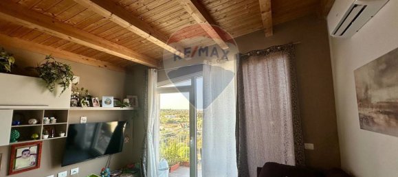 2 bedrooms Apartment in Melilli, Italy No. 329218 3