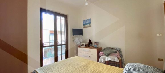 Вилла с 4 комнатами в Битонто, Италия № 21361 21