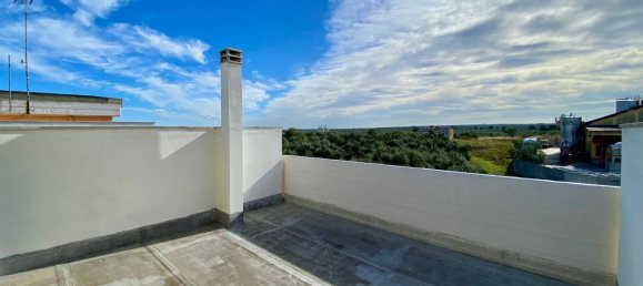 Вилла с 4 комнатами в Битонто, Италия № 21361 33