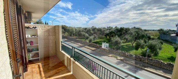 Вилла с 4 комнатами в Битонто, Италия № 21361 18