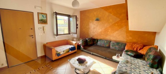 Вилла с 4 комнатами в Битонто, Италия № 21361 6