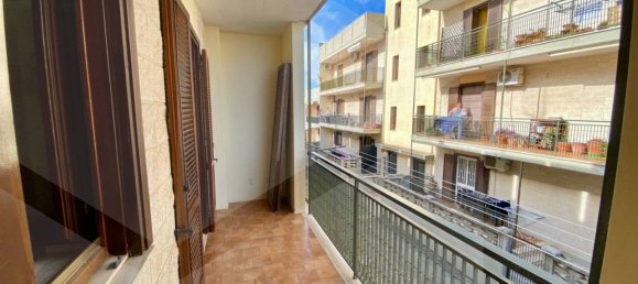 Вилла с 4 комнатами в Битонто, Италия № 21361 23