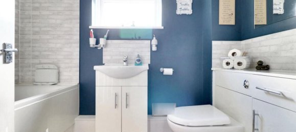 3 chambres Maison à Hayes, United Kingdom No. 5067 9