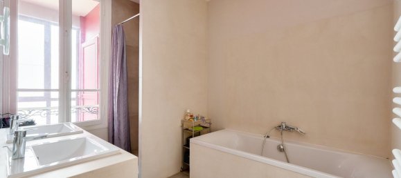 4 bedrooms House in Asnieres-sur-Seine, France No. 164194 9