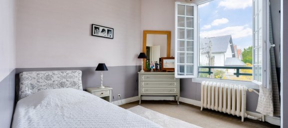 4 bedrooms House in Asnieres-sur-Seine, France No. 164194 10