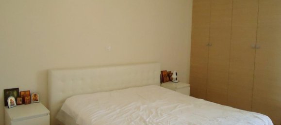 2 bedrooms Apartment in Limassol, Cyprus No. 12686 4