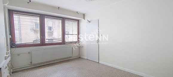 Дом с 24 комнатами в Везелиз, Франция № 158343 6