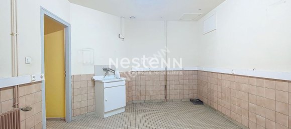 Дом с 24 комнатами в Везелиз, Франция № 158343 8