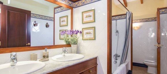 4 غرف نوم فيلا في Es Castell, Spain رقم 4984 16