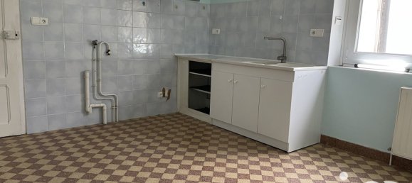 5 bedrooms House in Chateaudun, France No. 259583 2