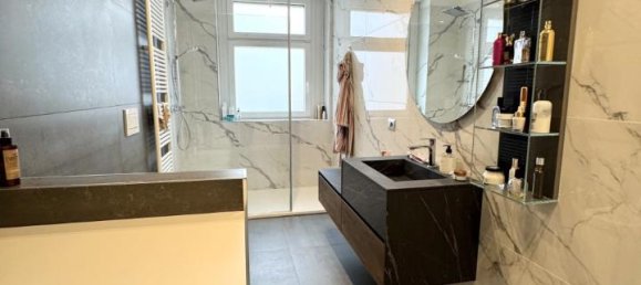 4 rooms Apartment in Turin, Italy No. 238220 10