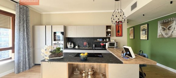 4 rooms Apartment in Turin, Italy No. 238220 2