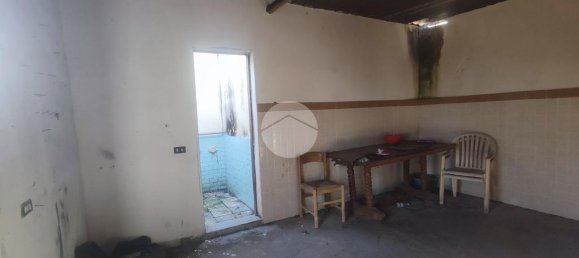 4 bedrooms House in Torre del Greco, Italy No. 85983 17