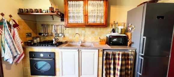 2 bedrooms Apartment in Pescia, Italy No. 264024 11