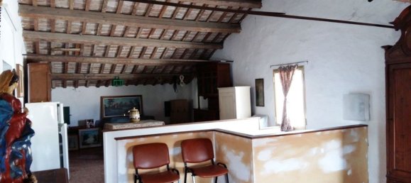 8 rooms House in Codigoro, Italy No. 15163 13