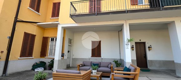 2 Schlafzimmer Wohnung in Carate Brianza, Italy, Nr. 315682 12