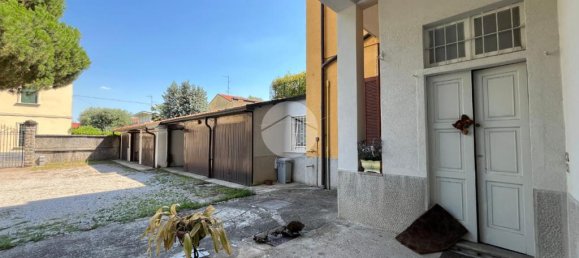 2 Schlafzimmer Wohnung in Carate Brianza, Italy, Nr. 315682 4