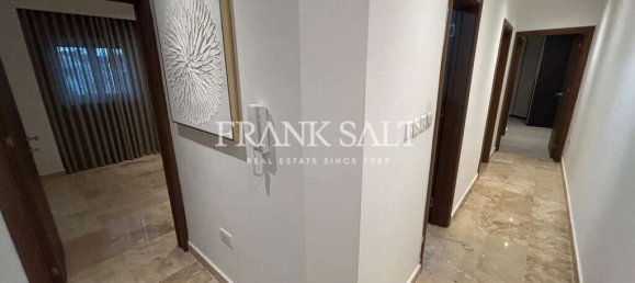 2 bedrooms Apartment in Mosta, Malta No. 5333 5