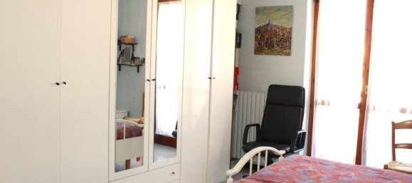 Apartamento de 5 divisões em Santeramo in Colle, Italy N.º 133643 8