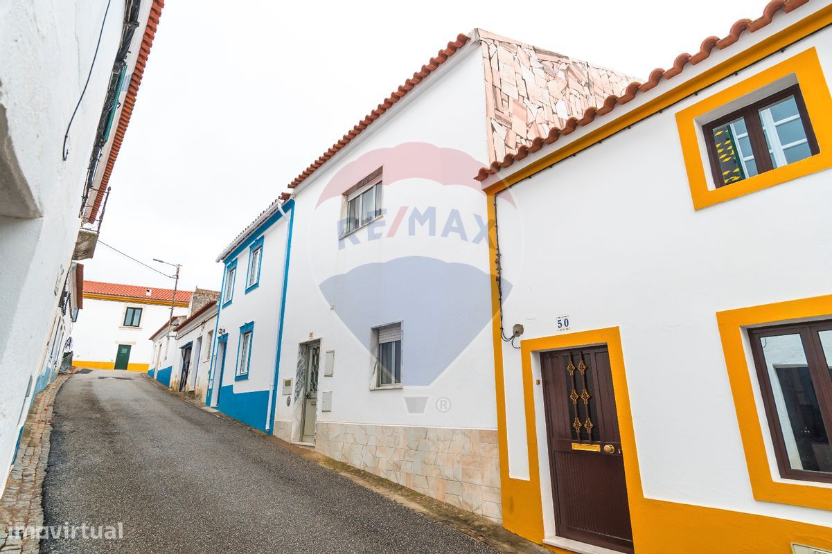 Casa de 3 dormitorios en Alandroal, Portugal No. 178269