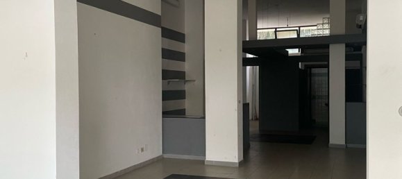 70m² Office in Massa, Italy No. 254998 15
