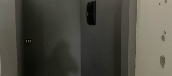 70m² Office in Massa, Italy No. 254998 2