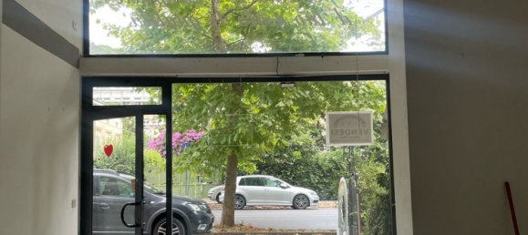 70m² Office in Massa, Italy No. 254998 28