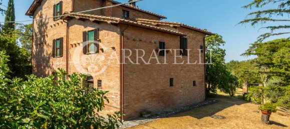 13-Zimmer Haus in Foiano della Chiana, Italy, Nr. 79942 3