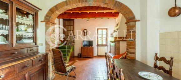 13-Zimmer Haus in Foiano della Chiana, Italy, Nr. 79942 29