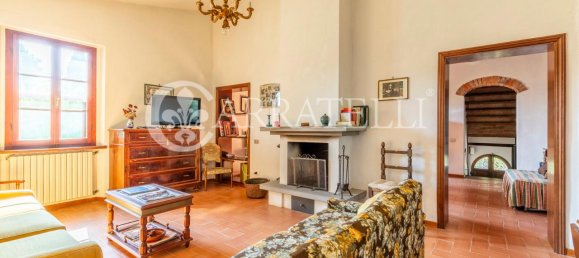 13-Zimmer Haus in Foiano della Chiana, Italy, Nr. 79942 40