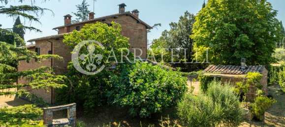13-Zimmer Haus in Foiano della Chiana, Italy, Nr. 79942 8