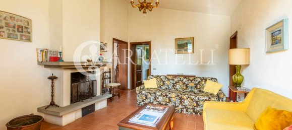 13-Zimmer Haus in Foiano della Chiana, Italy, Nr. 79942 42