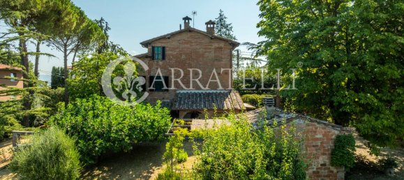 13-Zimmer Haus in Foiano della Chiana, Italy, Nr. 79942 22