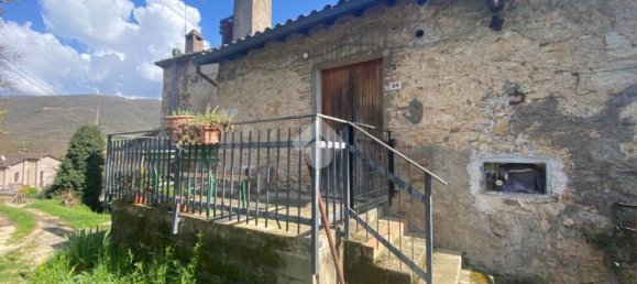 3 rooms House in Acquasparta, Italy No. 44549 6