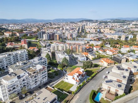 5 bedrooms House in Braga, Portugal No. 180692