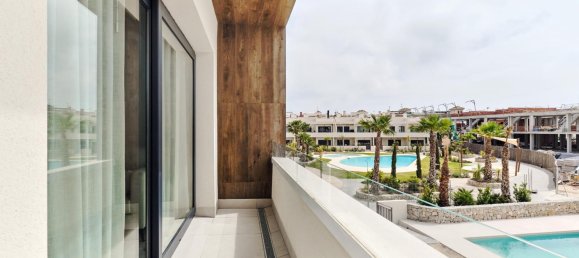 2 bedrooms House in Torrevieja, Spain No. 89822 3