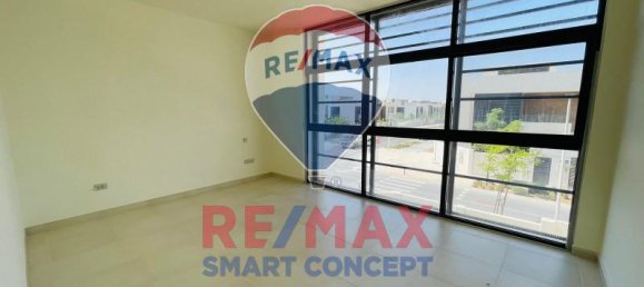 4 bedrooms Villa in Yas Island, UAE No. 30269 5