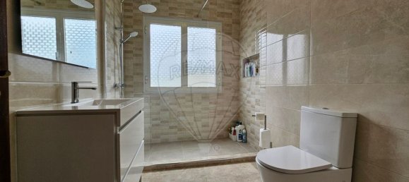 4 bedrooms House in Lagoa, Portugal No. 45362 5