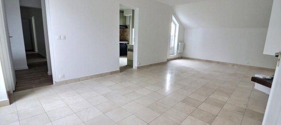 3 chambres Appartement à Aulnay-sous-Bois, France No. 170705 3