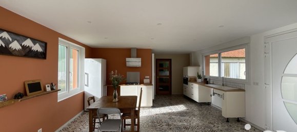 Дом с 4 комнатами в Аргуль, Франция № 229311 4