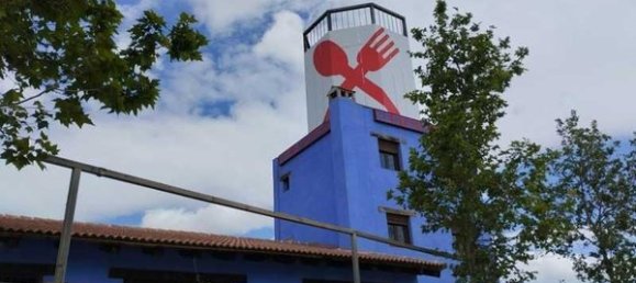 Gewerbliche Immobilie in Zaragoza, Spain 585m², Nr. 62473 13