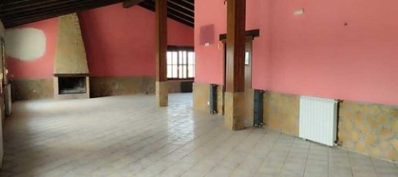 Gewerbliche Immobilie in Zaragoza, Spain 585m², Nr. 62473 31