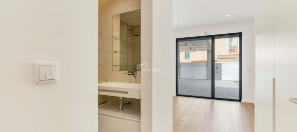 5 غرف نوم منزل في Corroios, Portugal رقم 103516 4